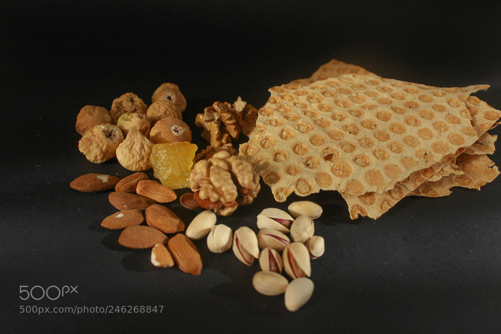 Canon EOS 600D (Rebel EOS T3i / EOS Kiss X5) sample photo. Bread photography