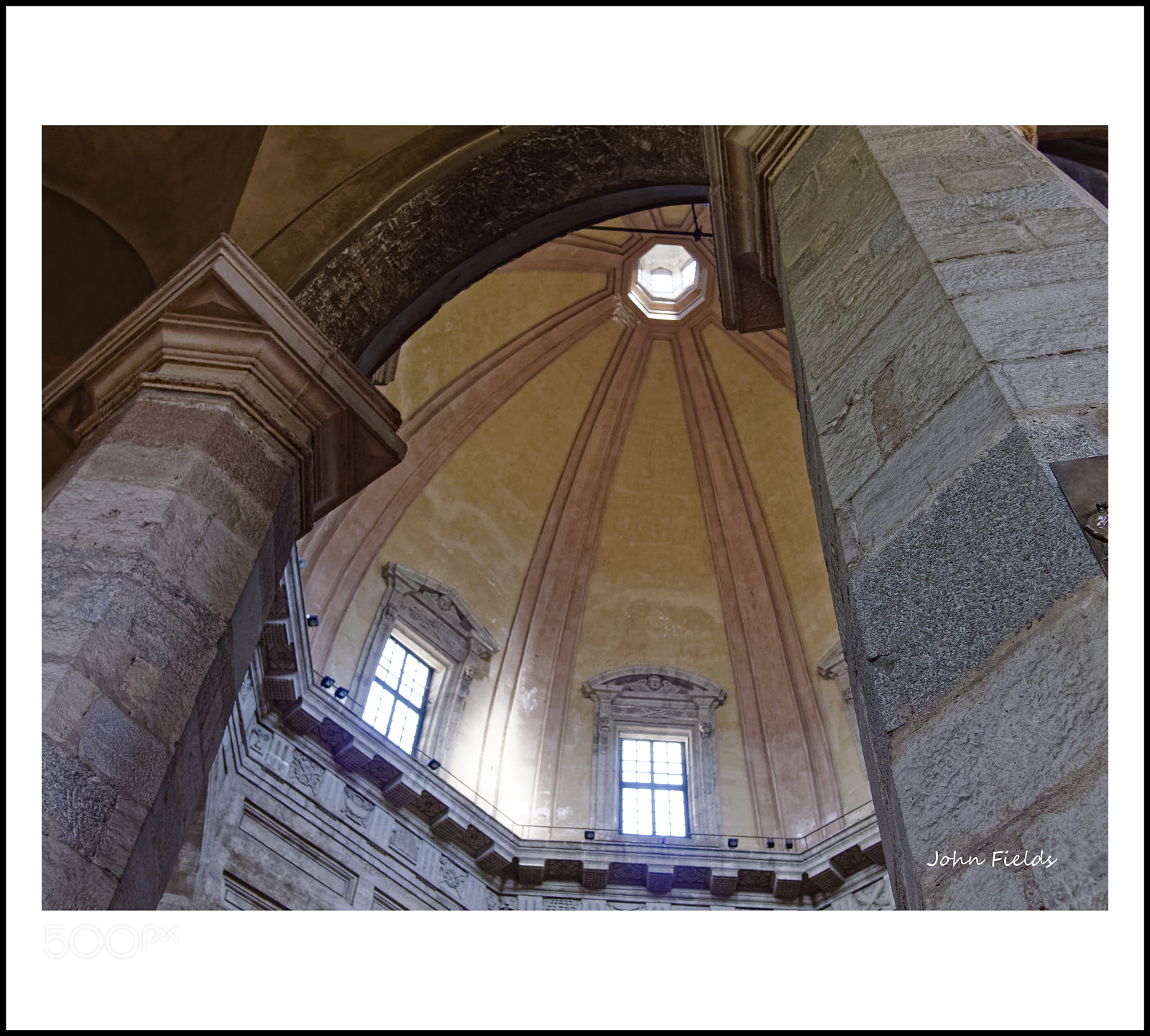 Panasonic Lumix DMC-GX8 sample photo. Milano (57) photography
