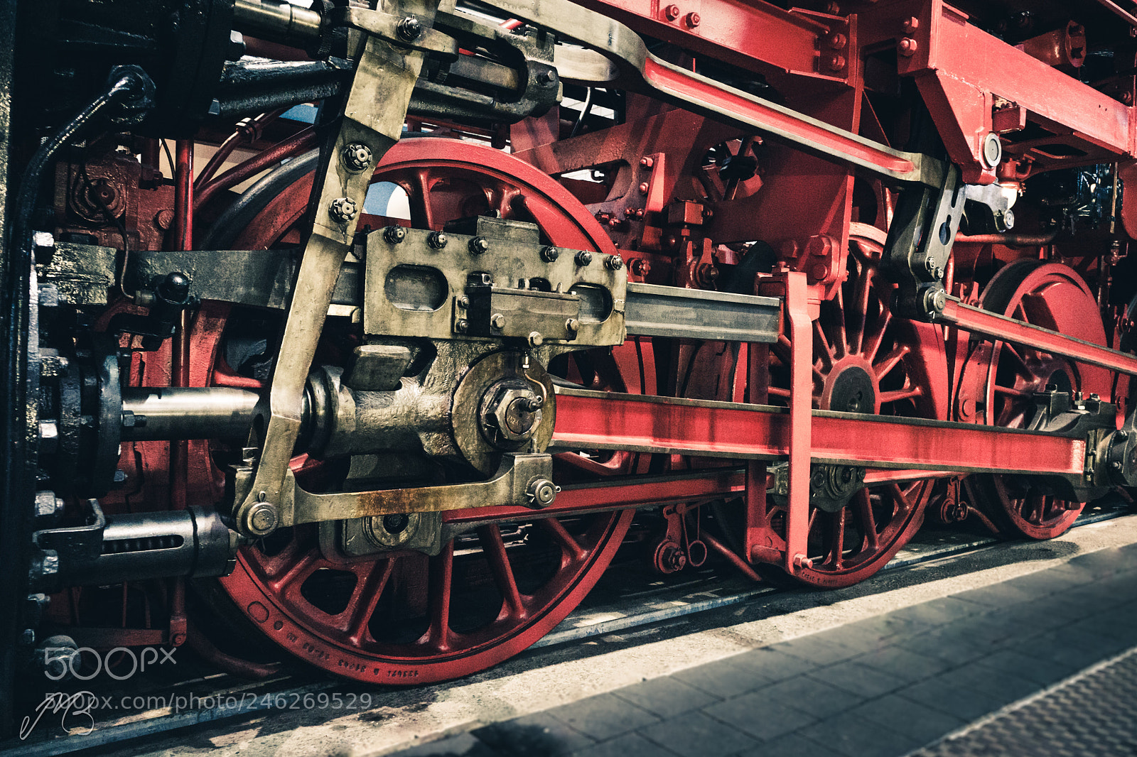 Sony a5100 sample photo. Locomotion with watt's linkage photography