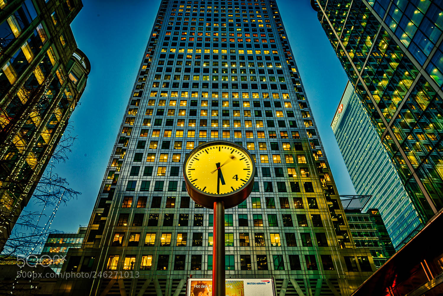 Nikon D810 sample photo. Canary wharf clock photography