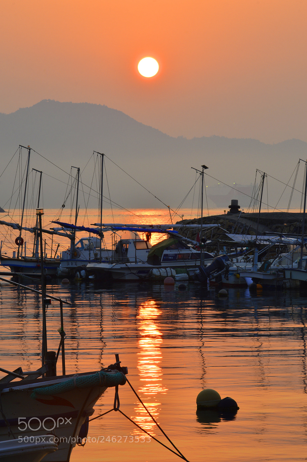 Nikon D3200 sample photo. Seascapes......spring sunrise photography