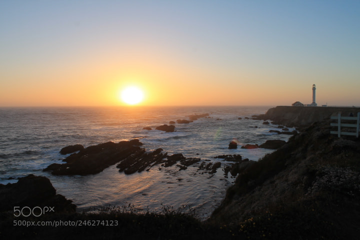 Canon EOS 1100D (EOS Rebel T3 / EOS Kiss X50) sample photo. Sunset at the pointe photography