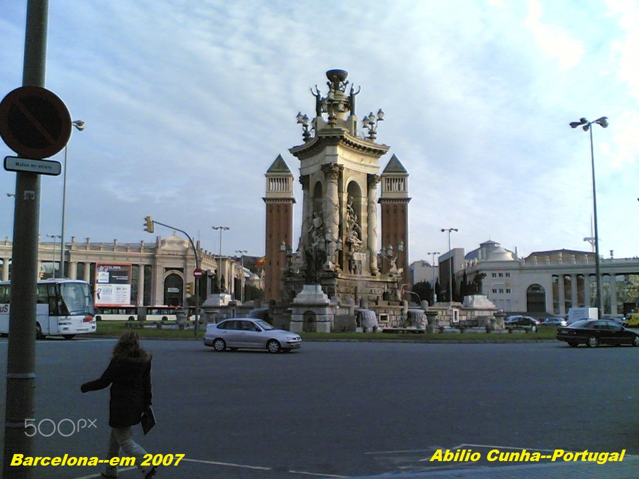 Nokia 6680 sample photo. Praça de espanha barcelona photography