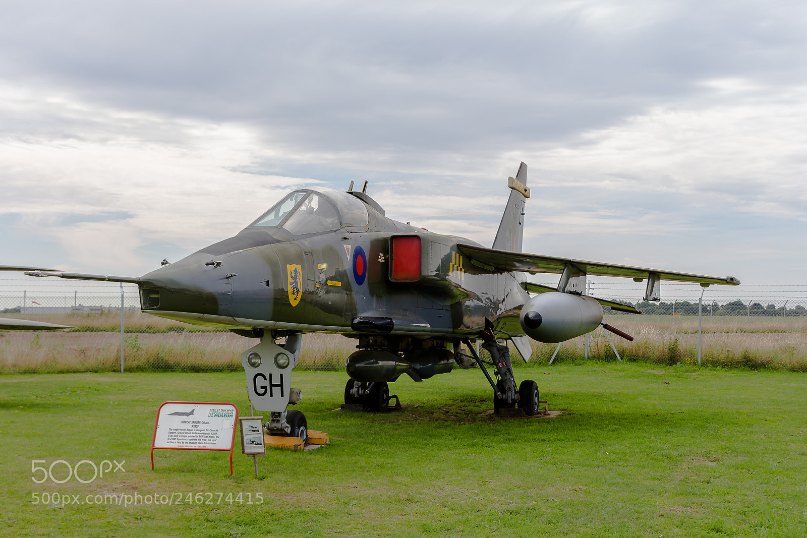 Canon EOS 700D (EOS Rebel T5i / EOS Kiss X7i) sample photo. Sepecat jaguar gr.mk.1 photography