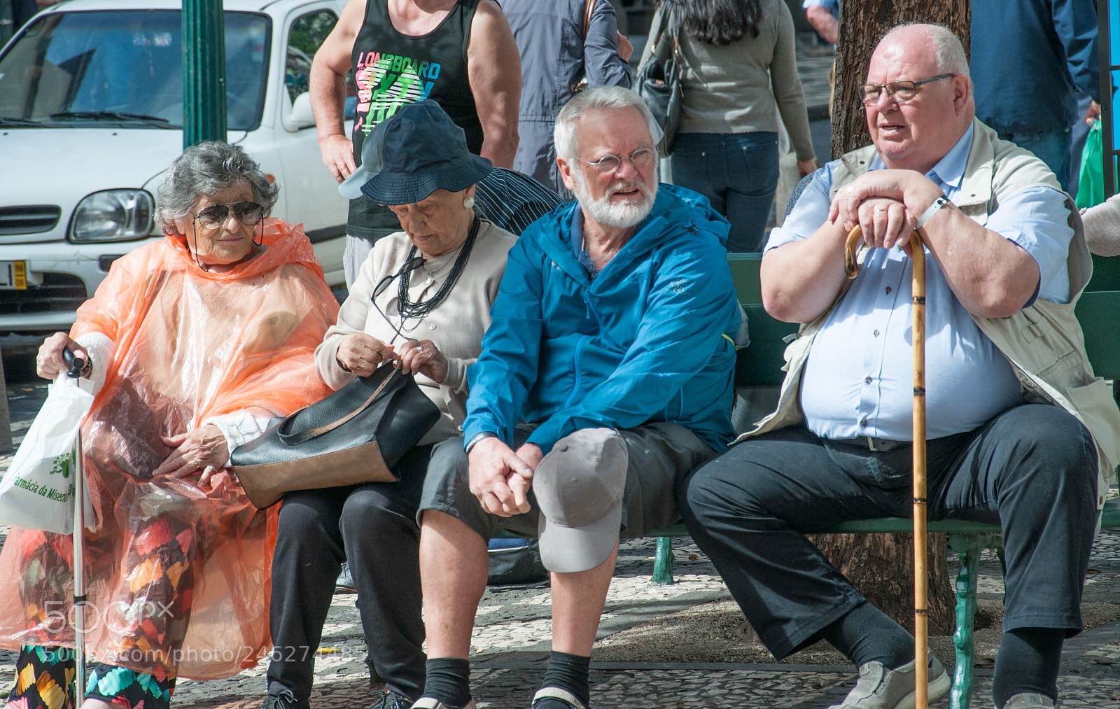 Nikon D5000 sample photo. Tourist attire photography