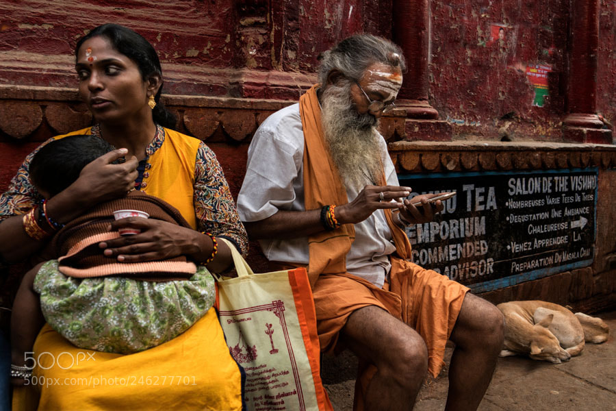 Sony a7R II sample photo. Conversation. varanasi. uttar pradesh photography