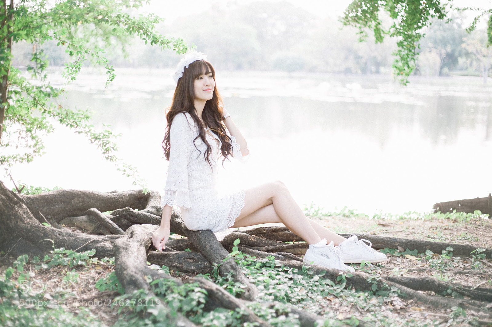 Canon EOS 5D sample photo. The beauty white skin photography