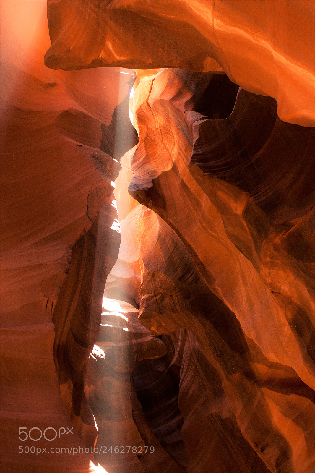 Canon EOS 500D (EOS Rebel T1i / EOS Kiss X3) sample photo. Antelope canyon photography