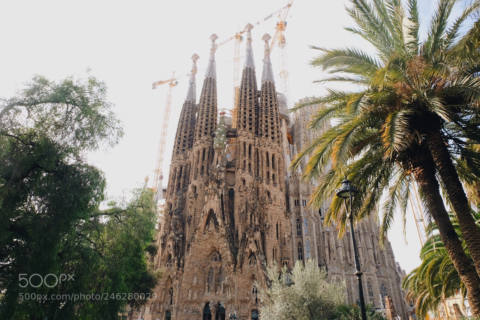 Fujifilm X-T10 sample photo. Sagrada familia, barcelona photography