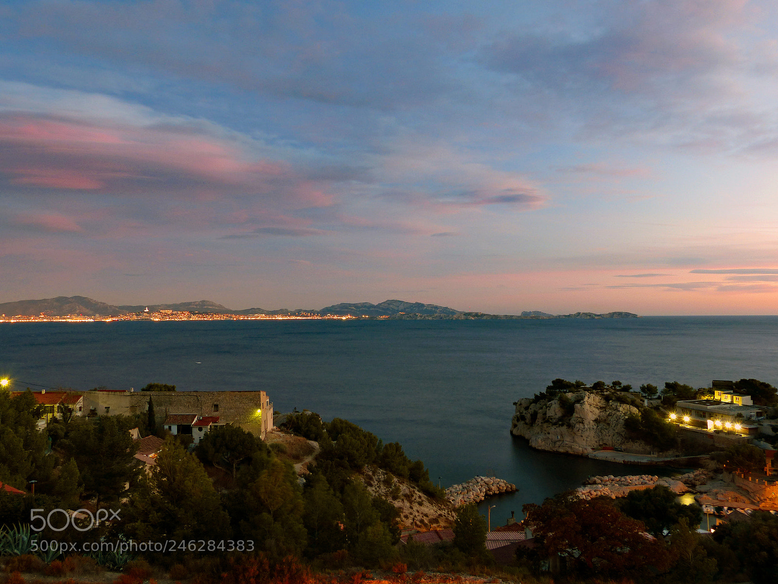 Panasonic Lumix DMC-FZ200 sample photo. Vue de marseille depuis photography