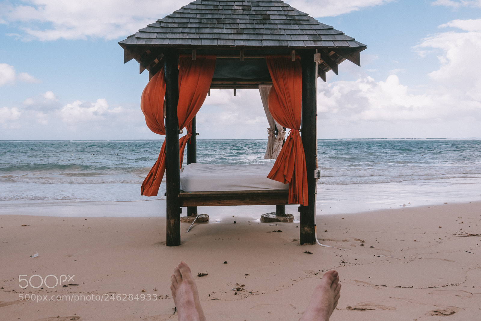 Sony DSC-RX100M5 sample photo. On the beach photography