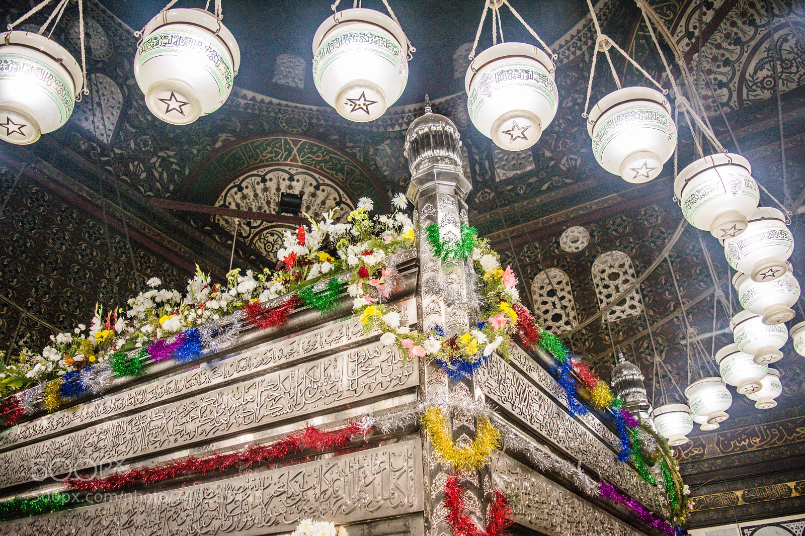 Nikon D5200 sample photo. مقام الحسين بن علي بمسجد الحسين في القاهرة - al hu photography
