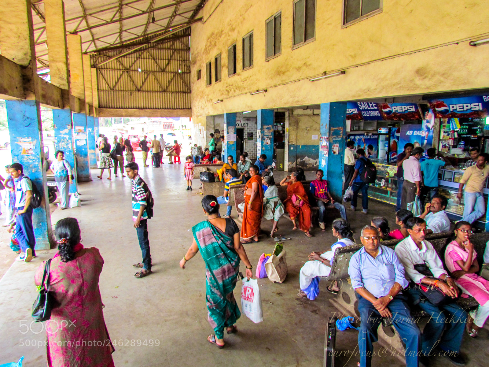 Canon PowerShot SX30 IS sample photo. Street life in india photography