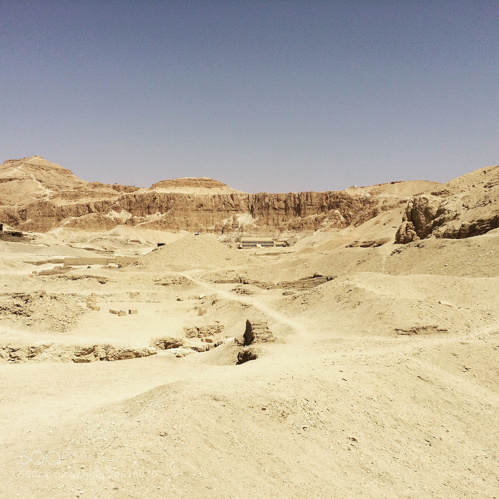 Apple iPhone 5s sample photo. Distant djeser-djeseru. photography
