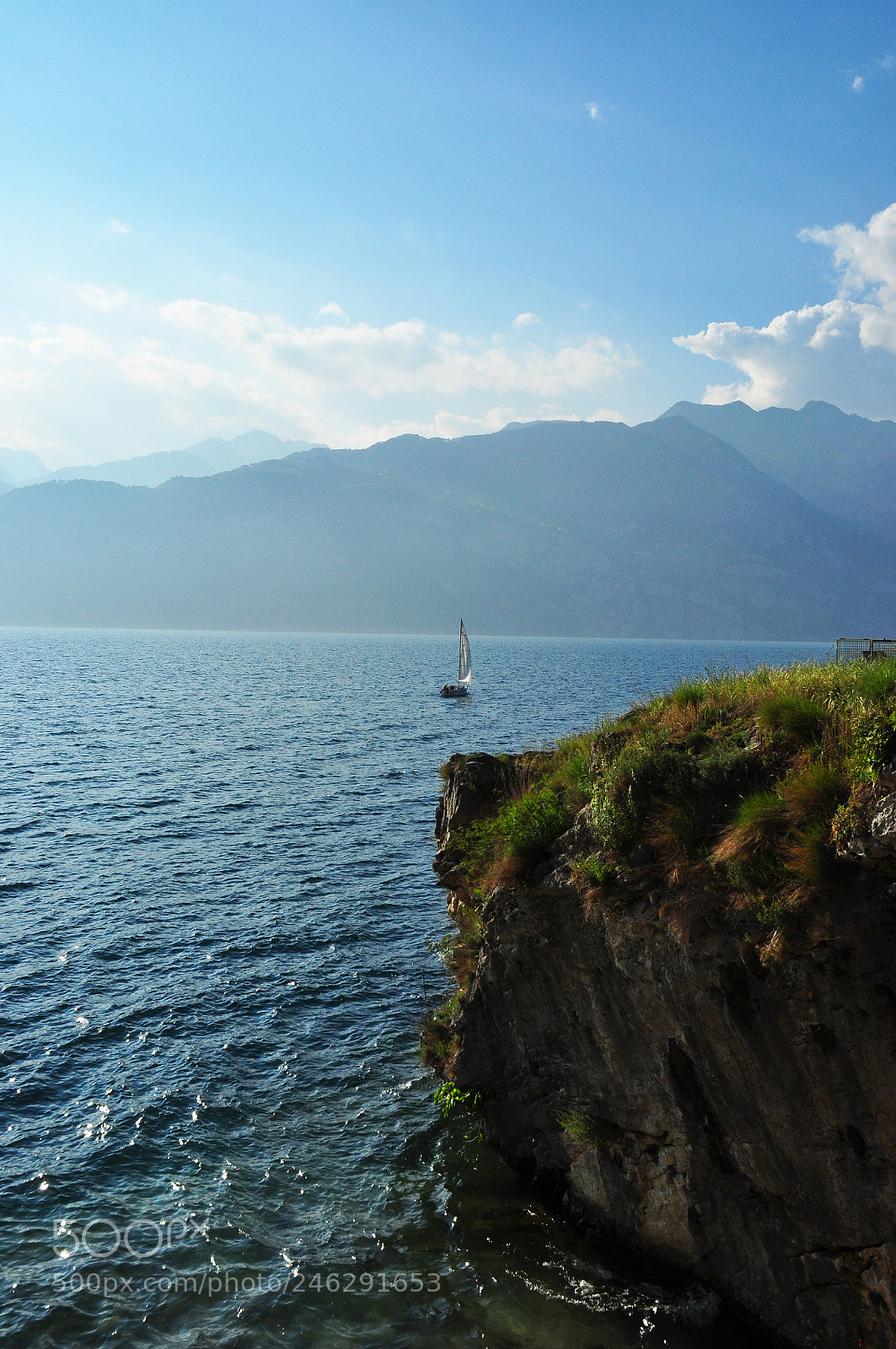 Nikon D90 sample photo. White lonely sail photography