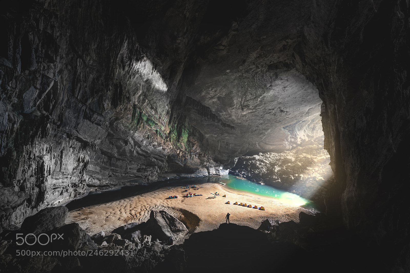 Nikon D850 sample photo. Hang en cave campsite photography
