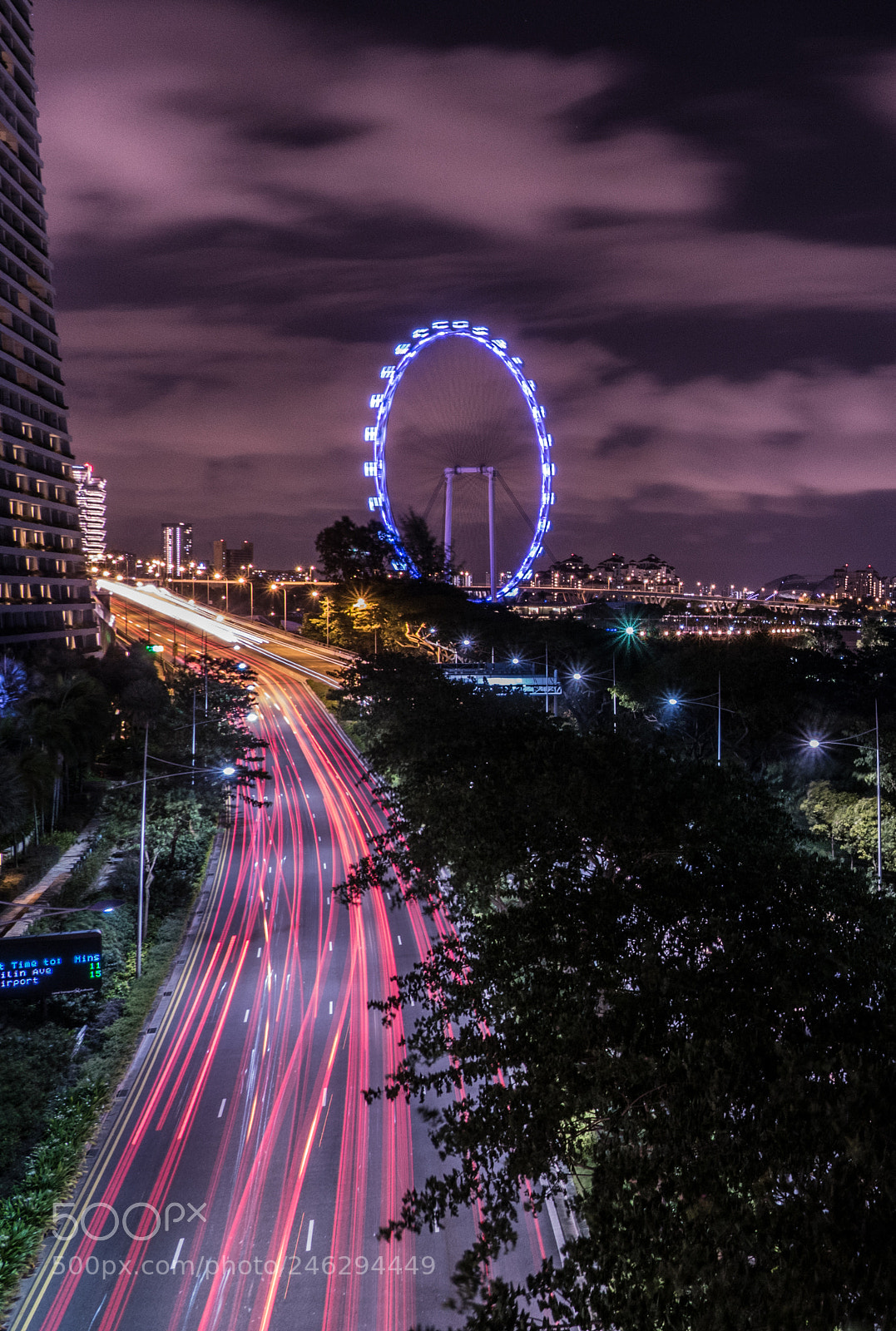 Panasonic Lumix DMC-FZ1000 sample photo. Singapore by night photography