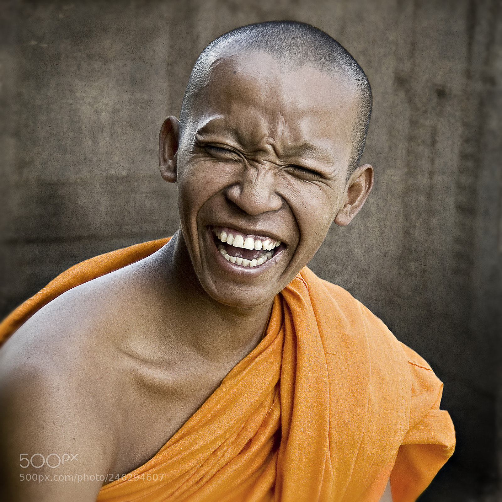 Nikon D70 sample photo. Happy monk / cambodia photography