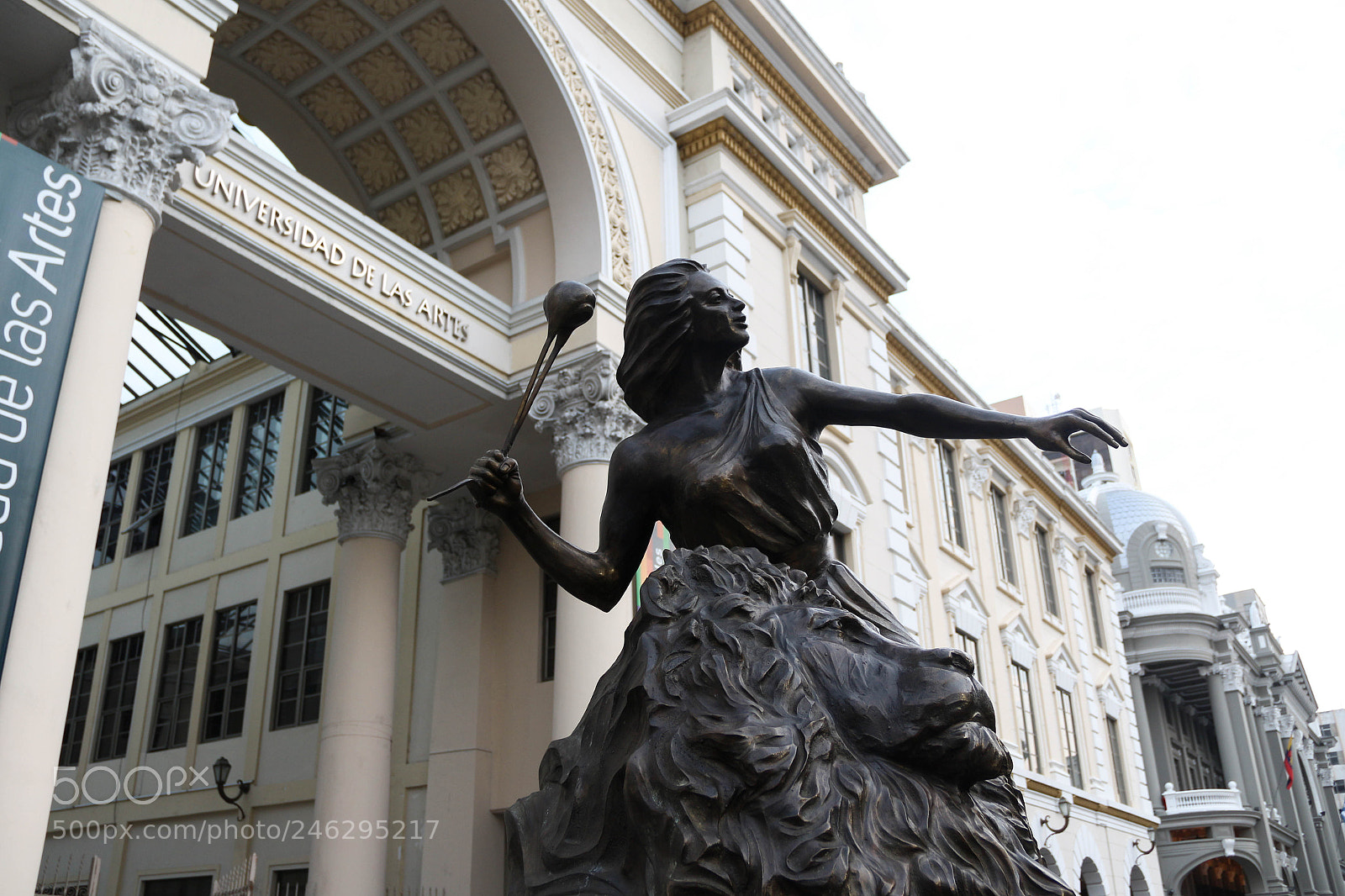 Canon EOS 700D (EOS Rebel T5i / EOS Kiss X7i) sample photo. Bellas artes photography