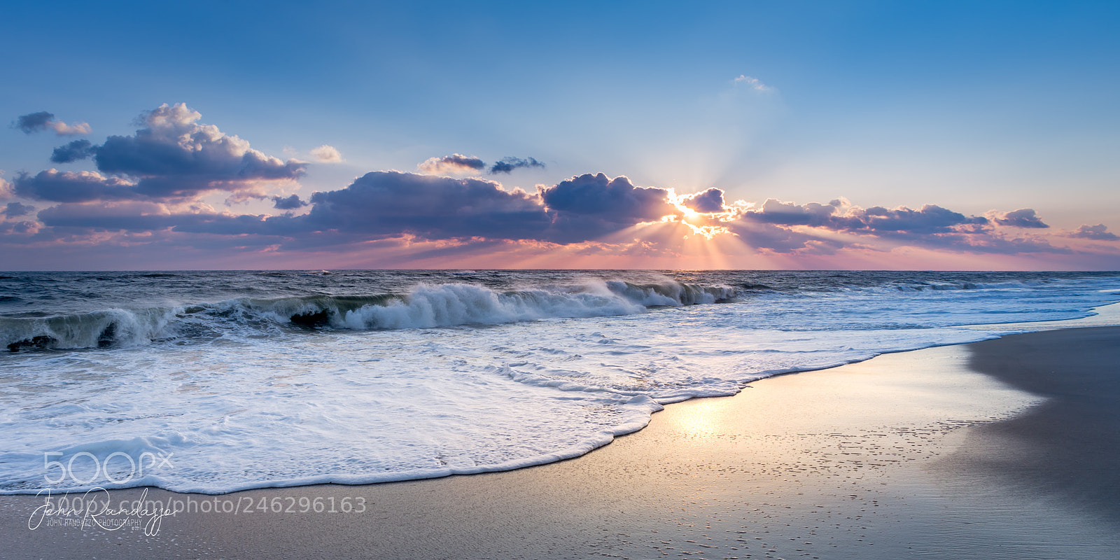 Nikon D810 sample photo. Sun rays and waves photography