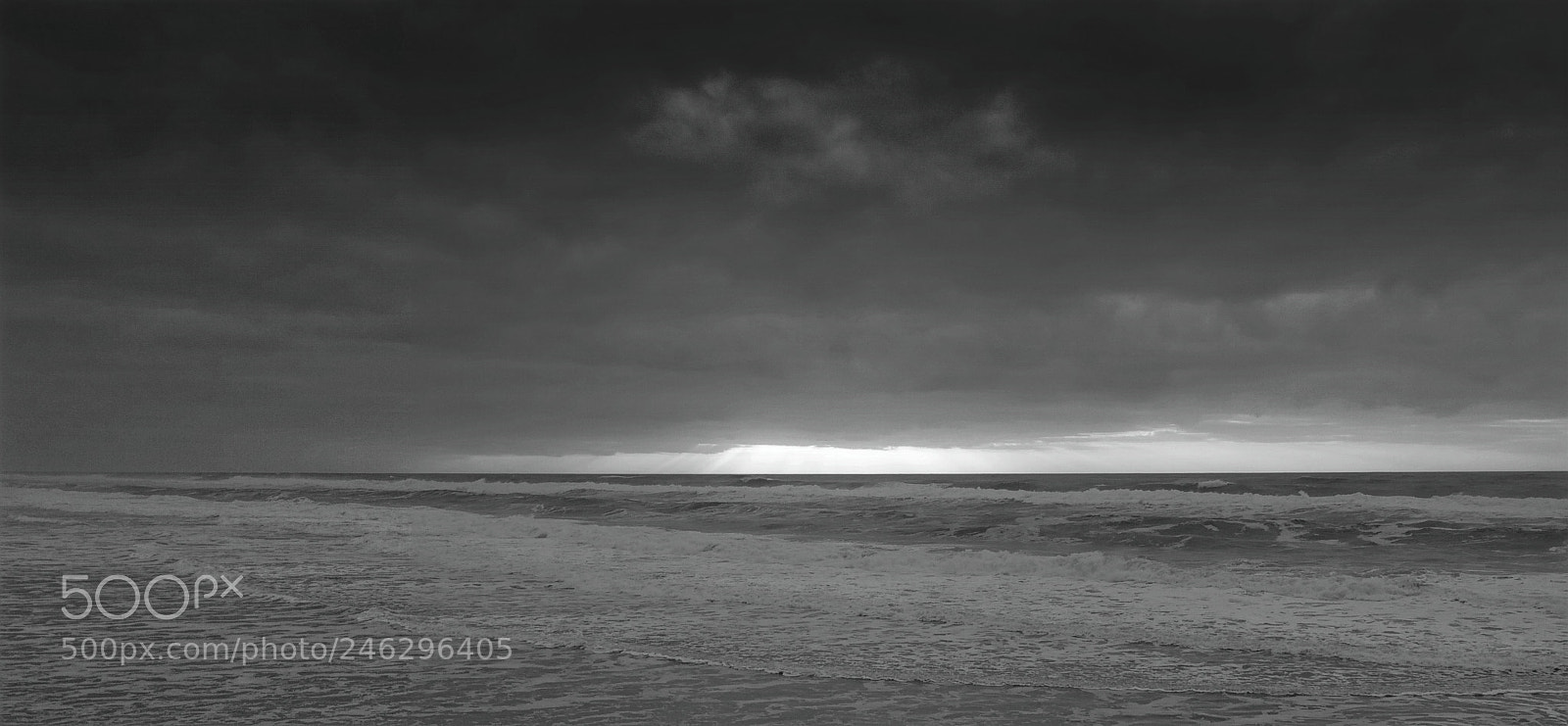 Panasonic Lumix DMC-G1 sample photo. Sea in winter photography