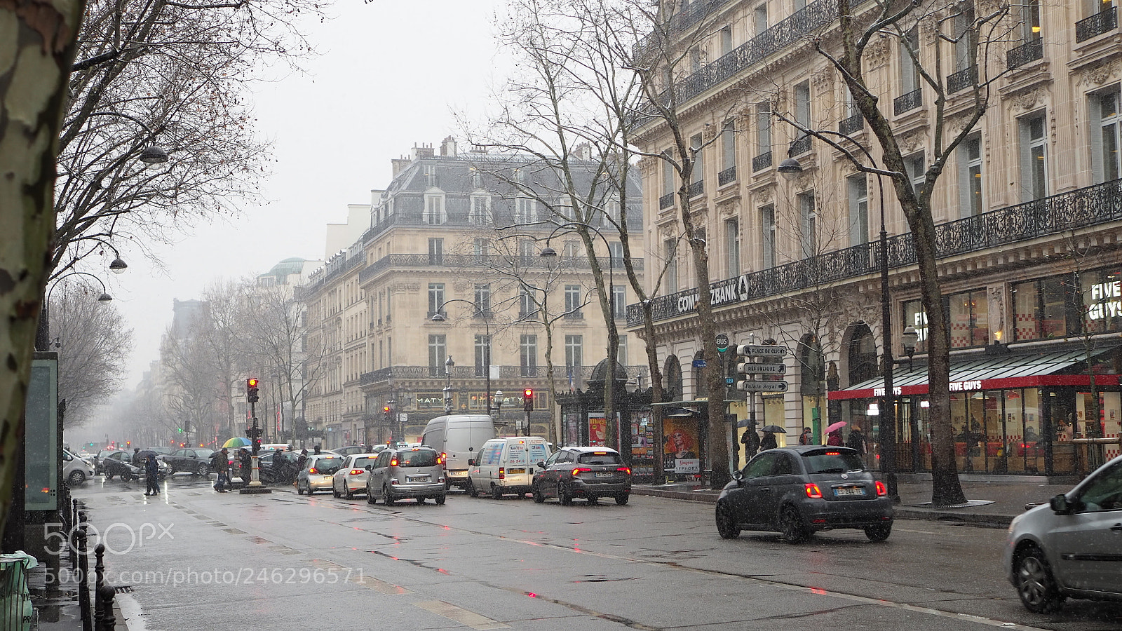 Olympus OM-D E-M10 III sample photo. Snow in paris (06.02.2018) photography