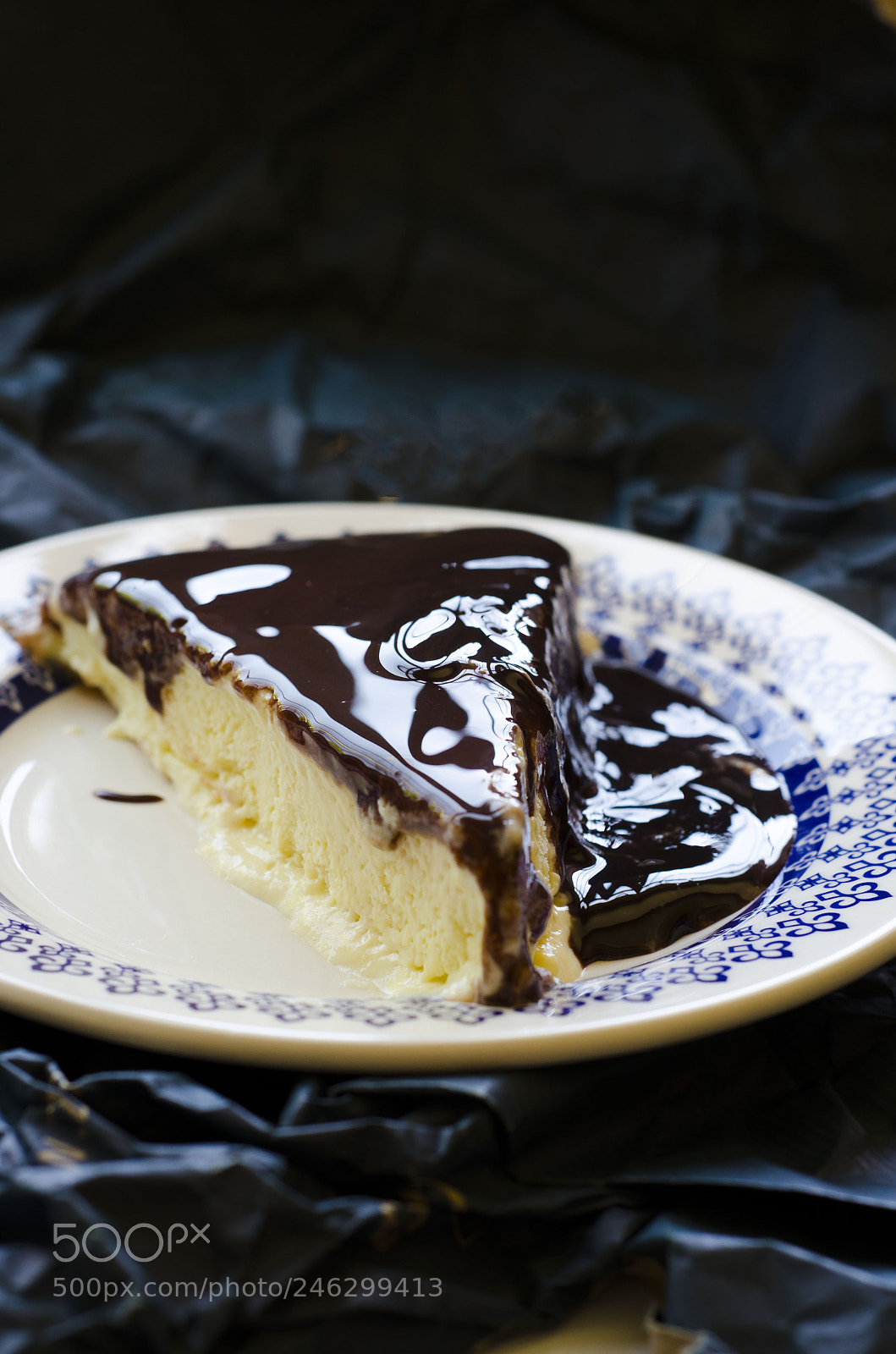 Nikon D5100 sample photo. Ice cream pie photography