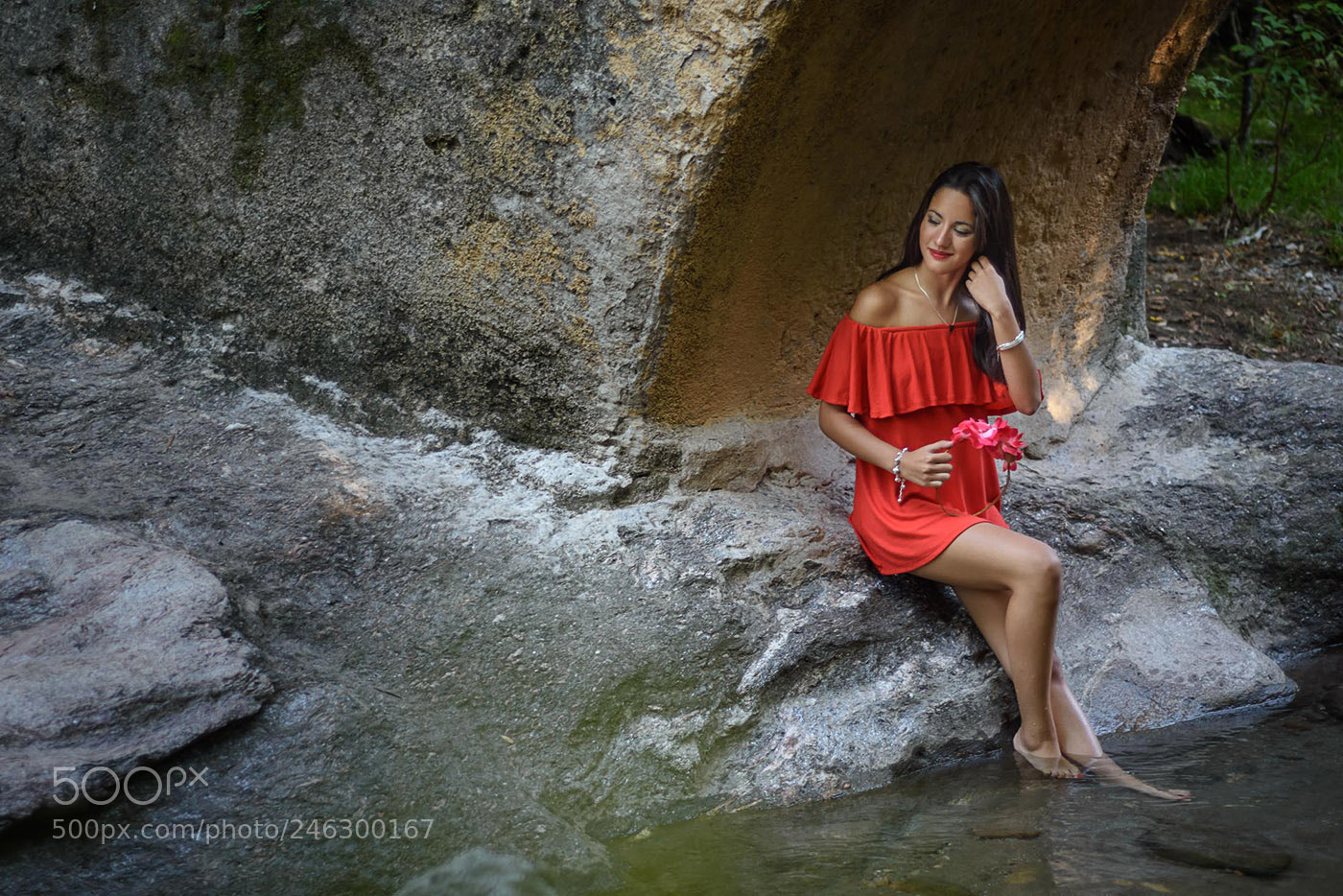 Nikon D7200 sample photo. Lady of red photography
