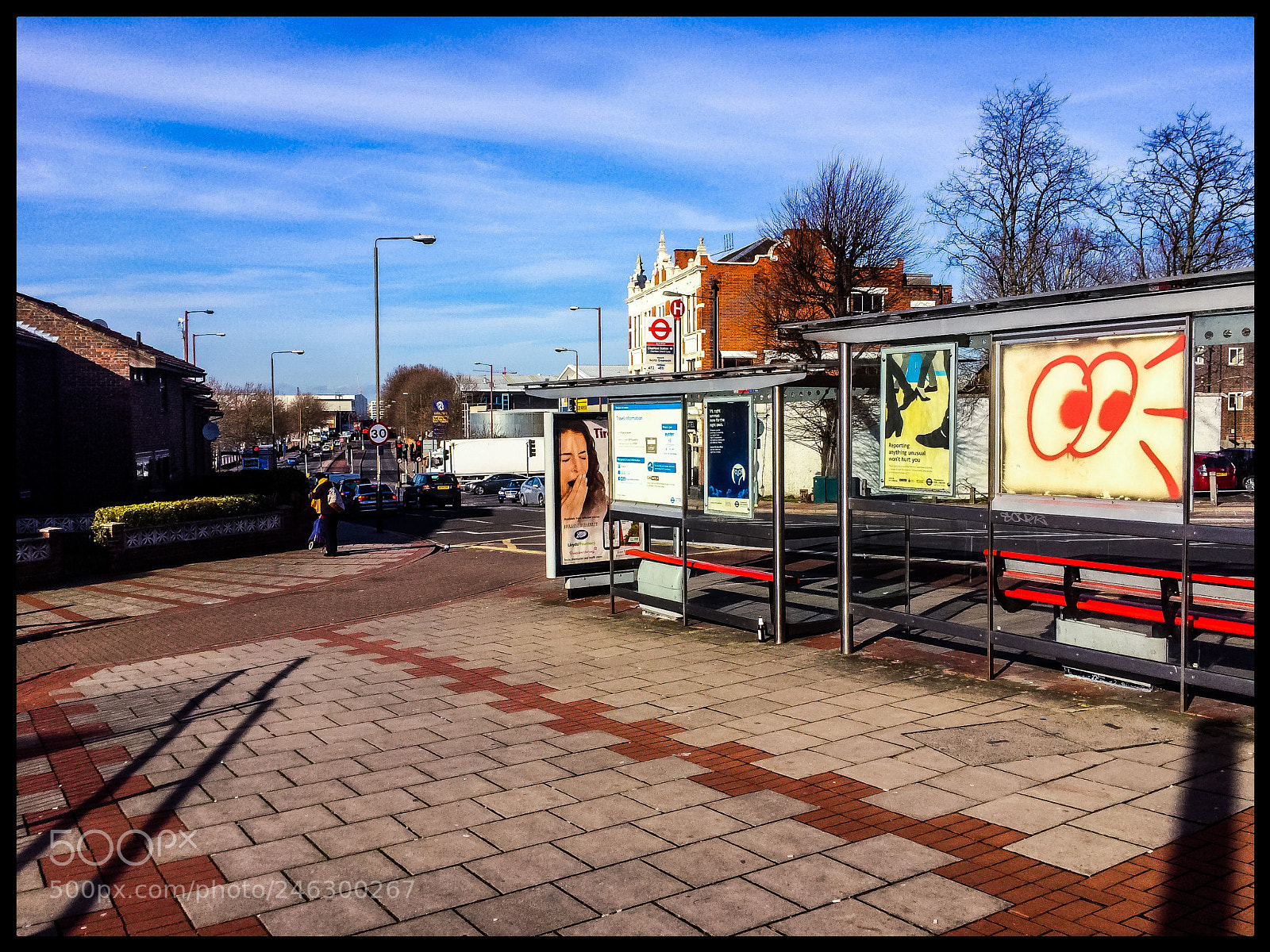 Apple iPhone 5s sample photo. Bus stop photography