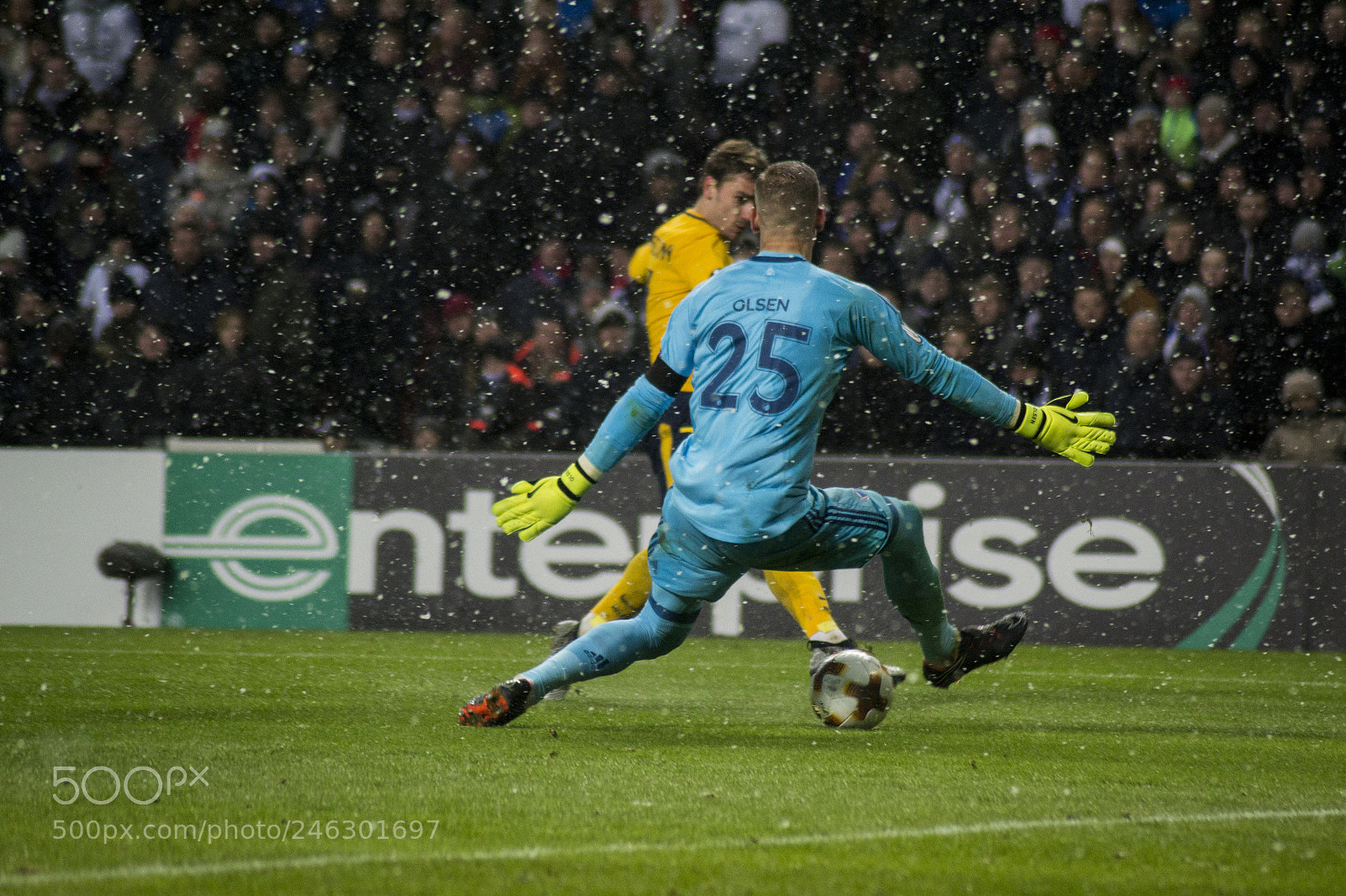 Nikon D3100 sample photo. Griezmann scoring vs olsen photography