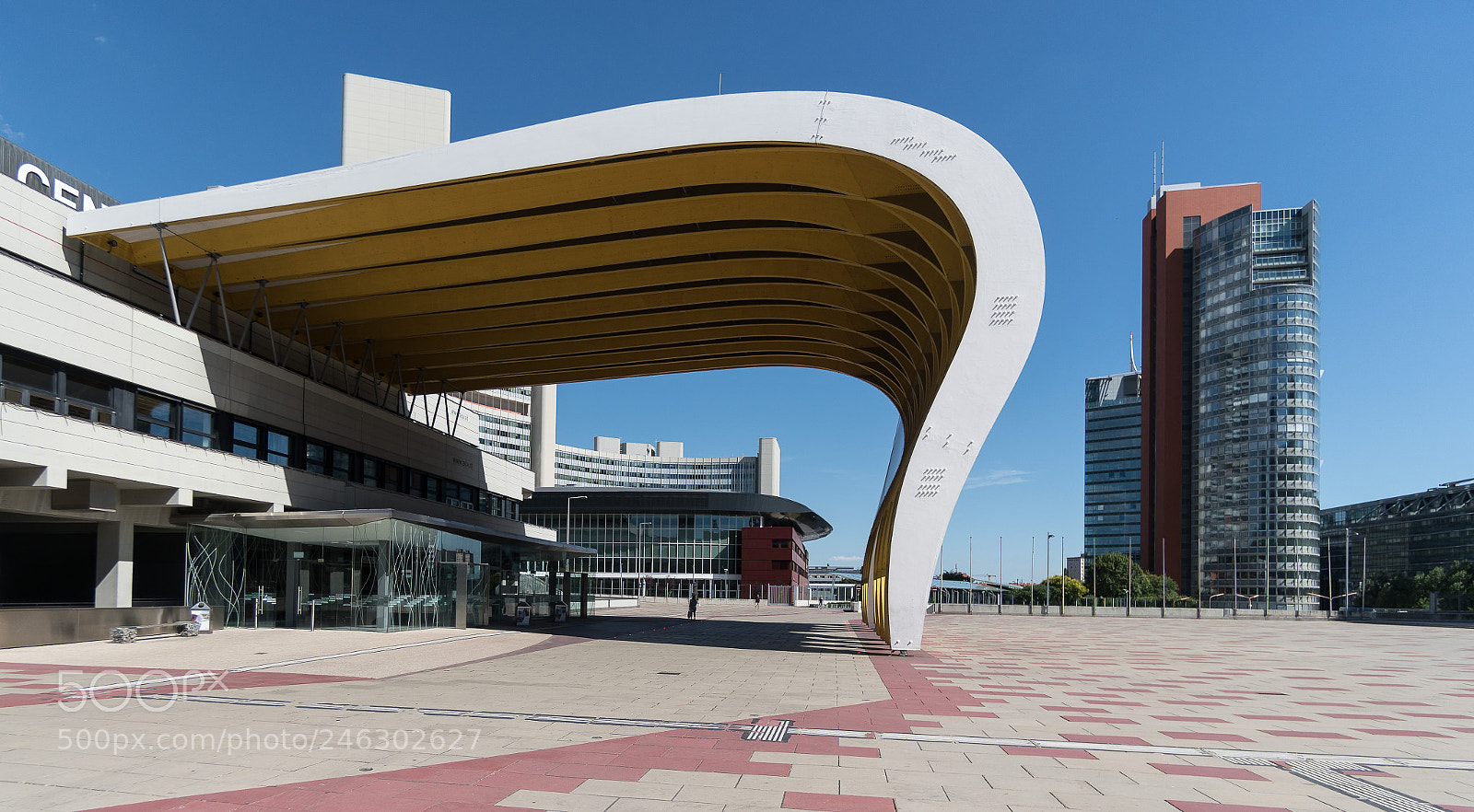 Sony a6300 sample photo. Modern architecture xii photography