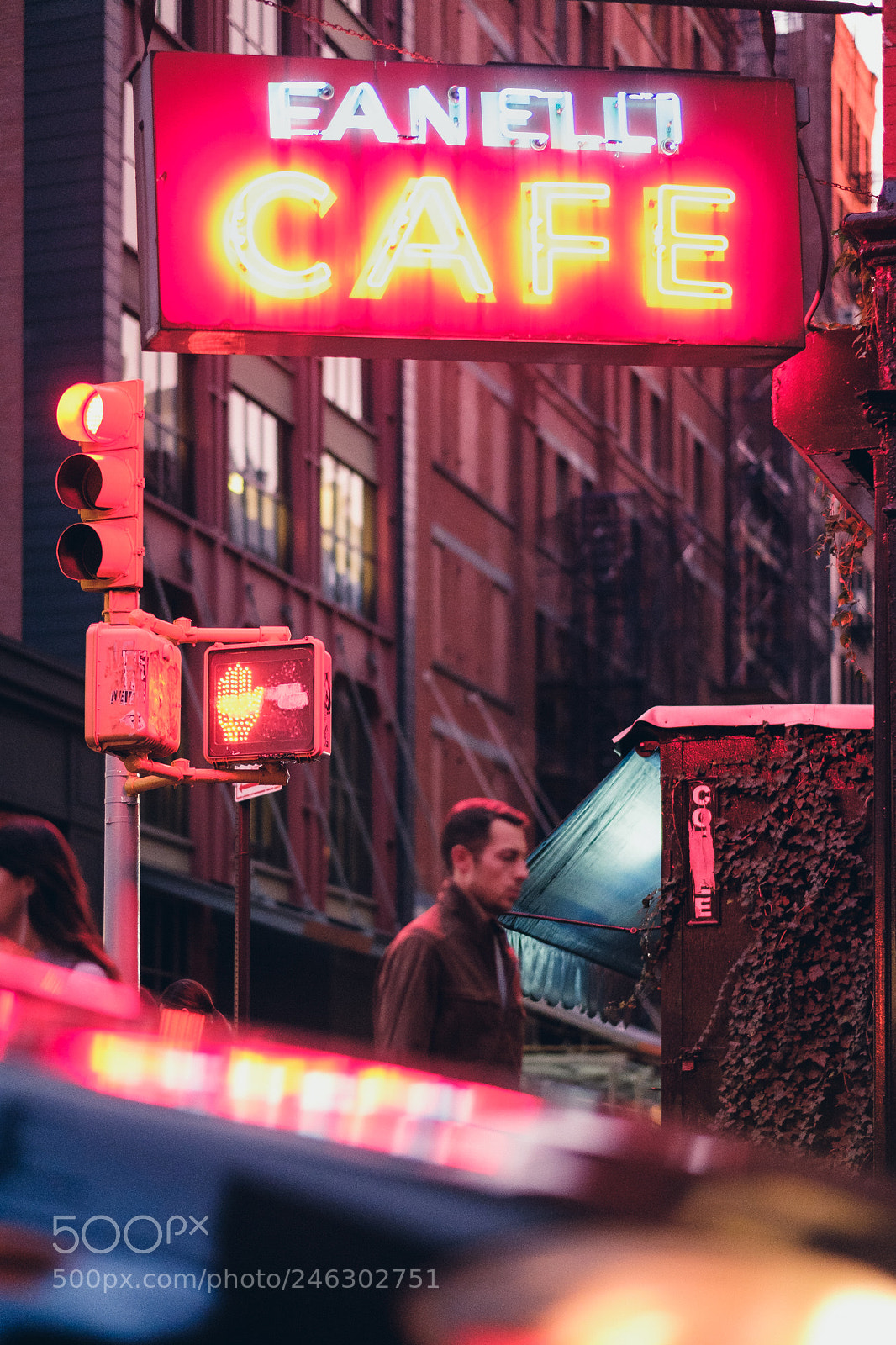 Fujifilm X-T2 sample photo. Red cafe photography