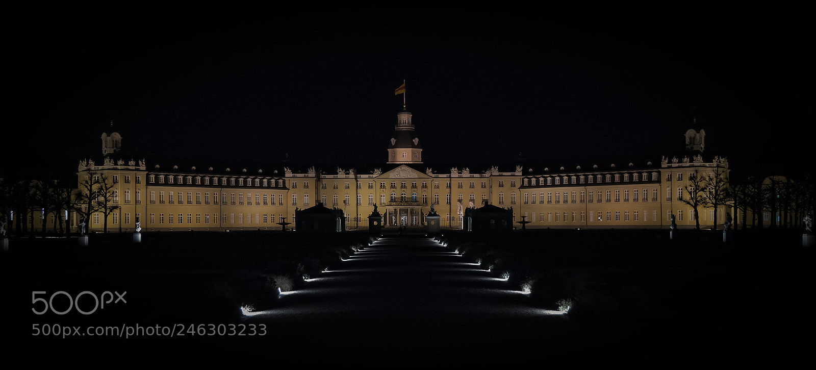 Panasonic DMC-G81 sample photo. Blick aufs schloss karlsruhe photography