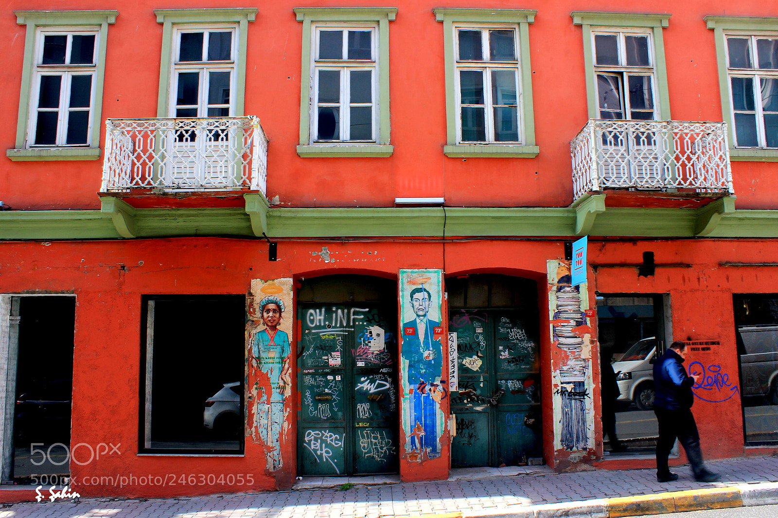 Canon EF-S 18-55mm F3.5-5.6 III sample photo. Beyoğlu photography
