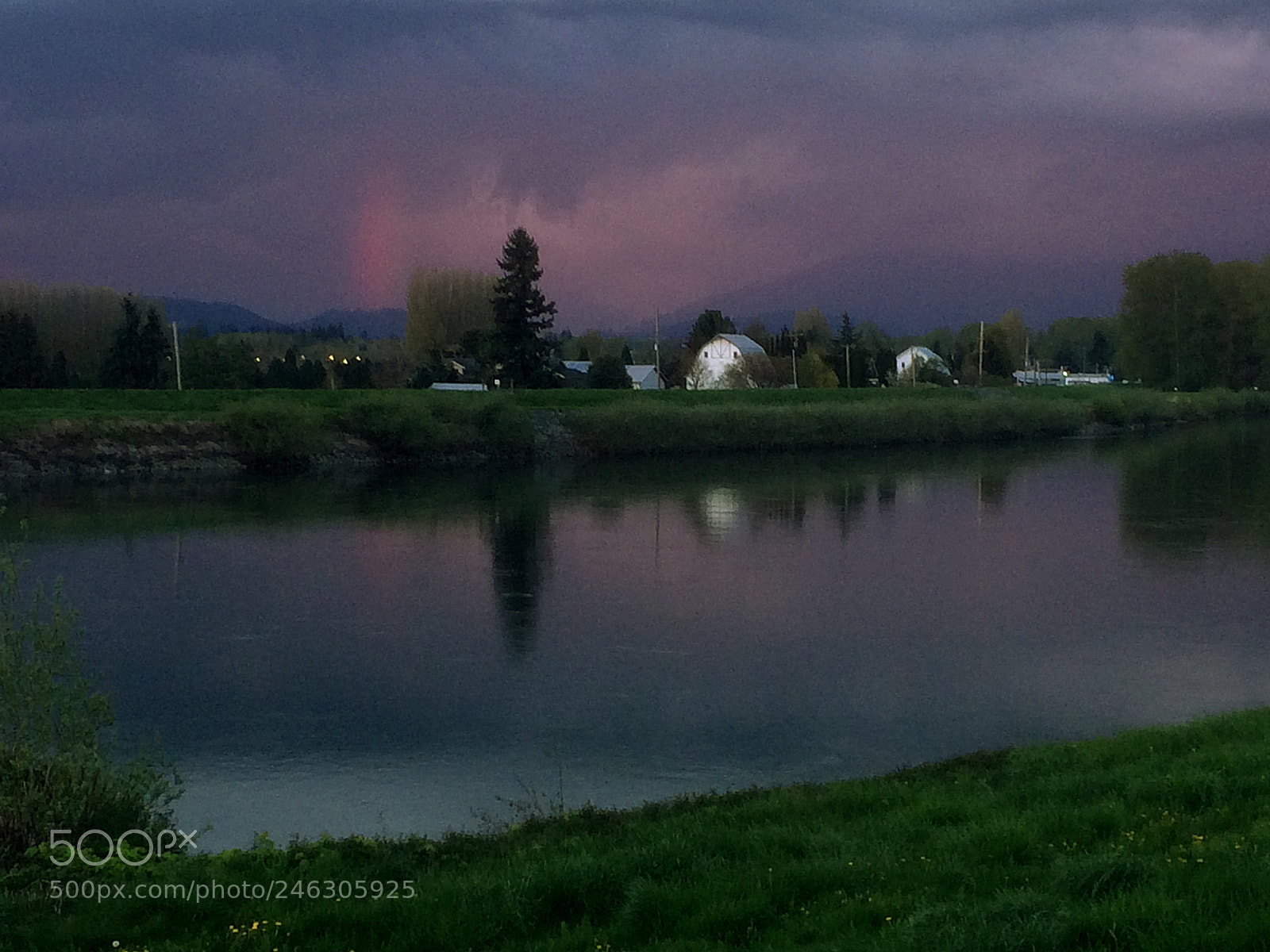Apple iPhone 5s sample photo. Passing storm photography