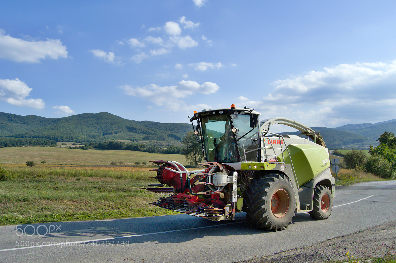 Nikon D3200 sample photo. Claas jaguar 860 photography