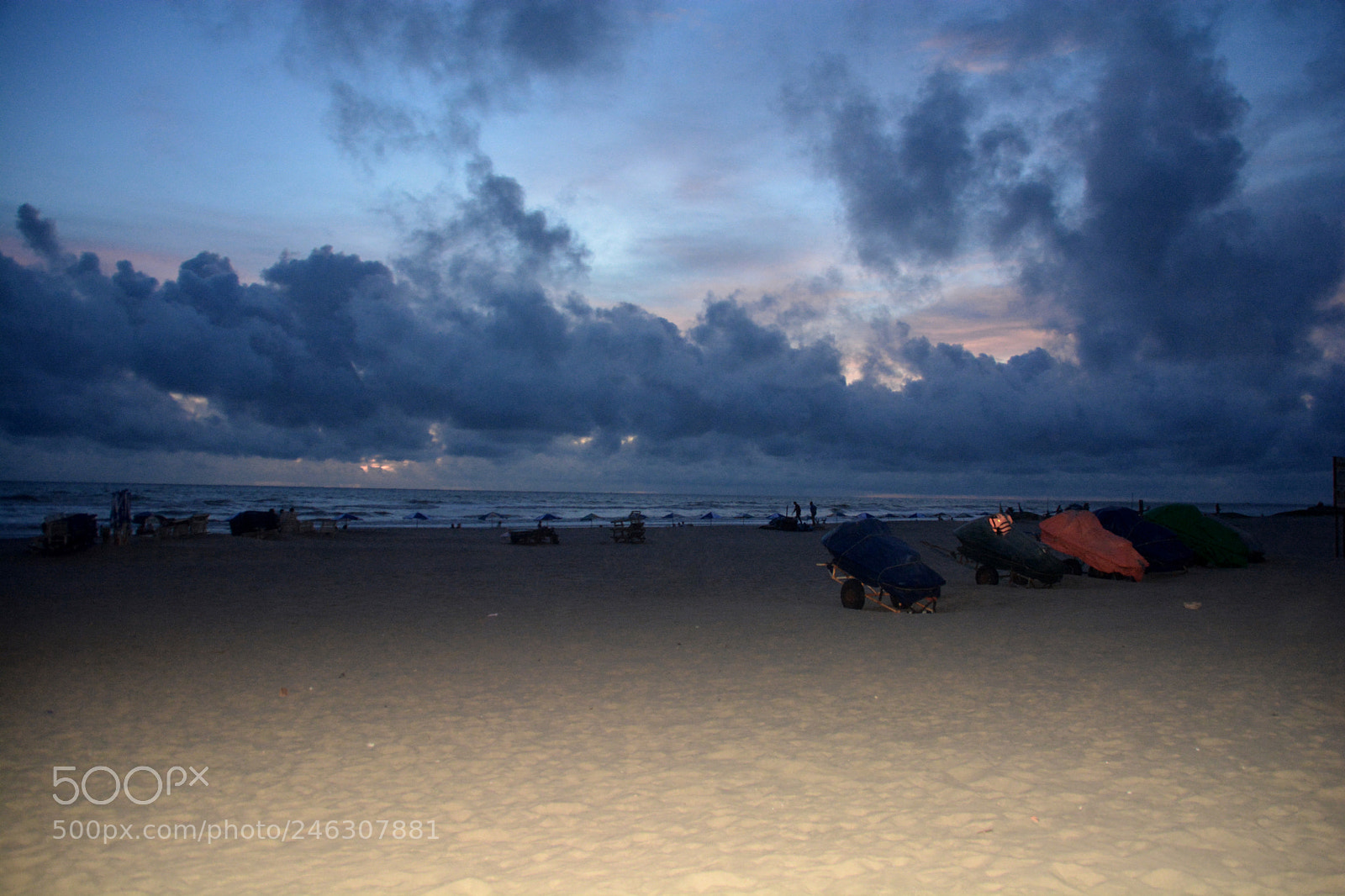 Nikon D5200 sample photo. Beach after sunset with photography