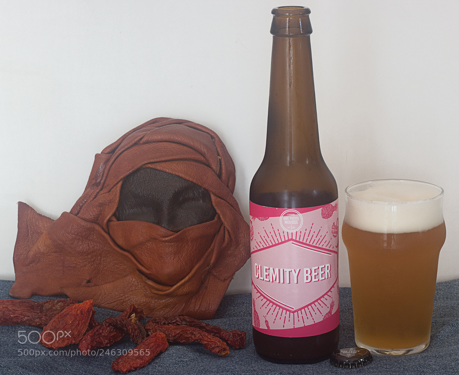 Canon EOS 60D sample photo. Clemity beer & masque photography