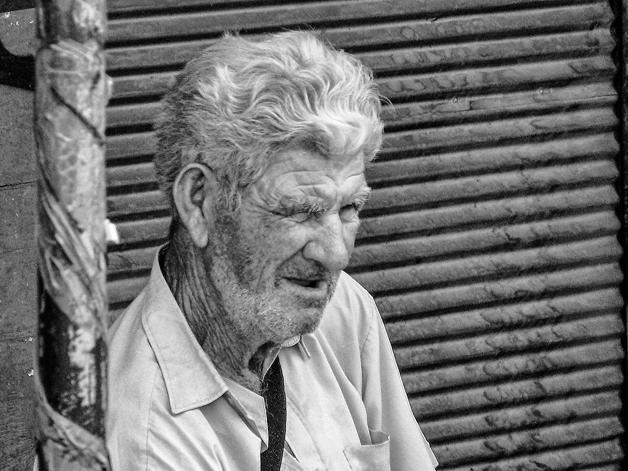 Canon POWERSHOT G7 sample photo. The old man photography