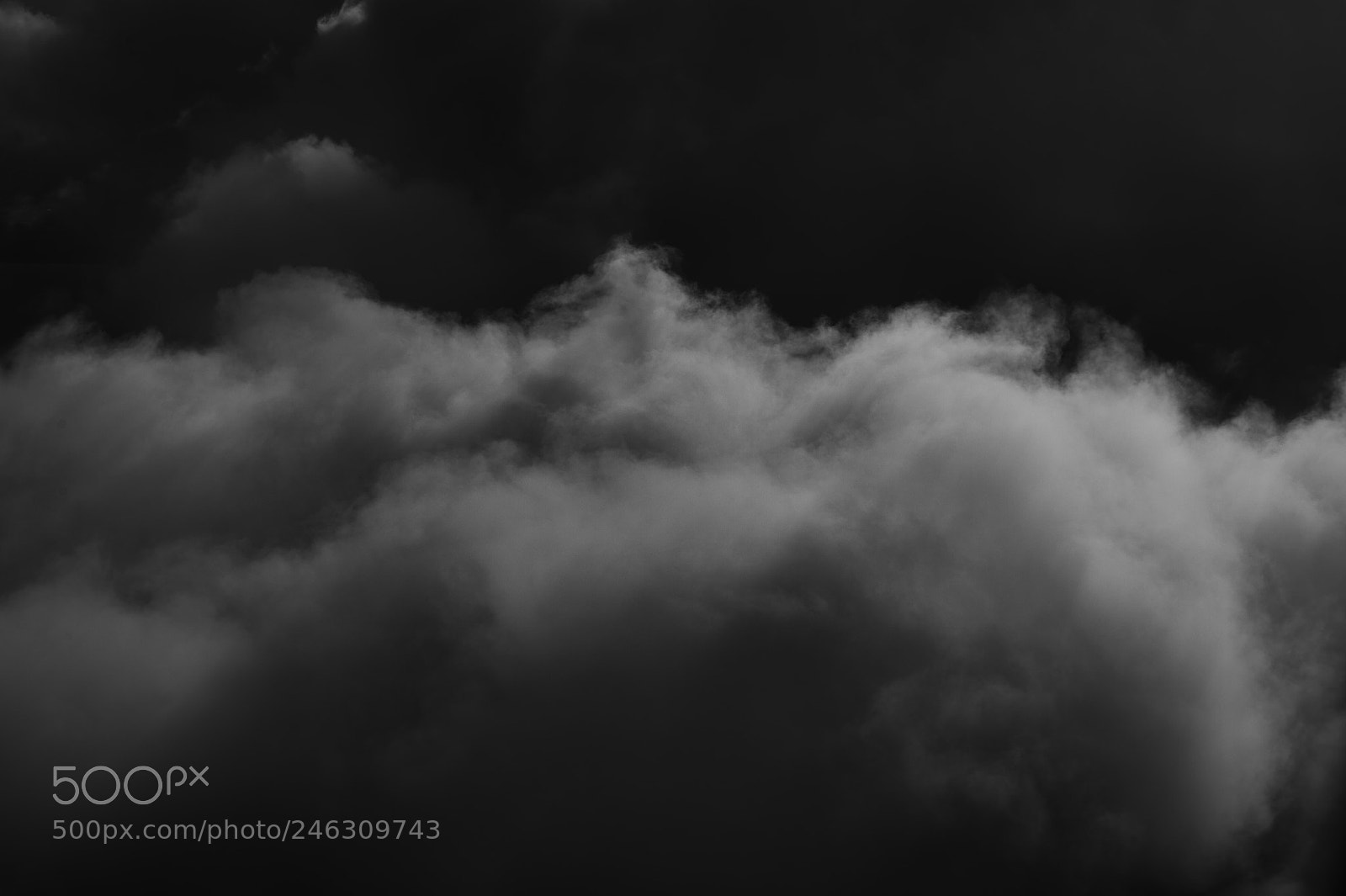 Nikon Df sample photo. Dans les nuages photography