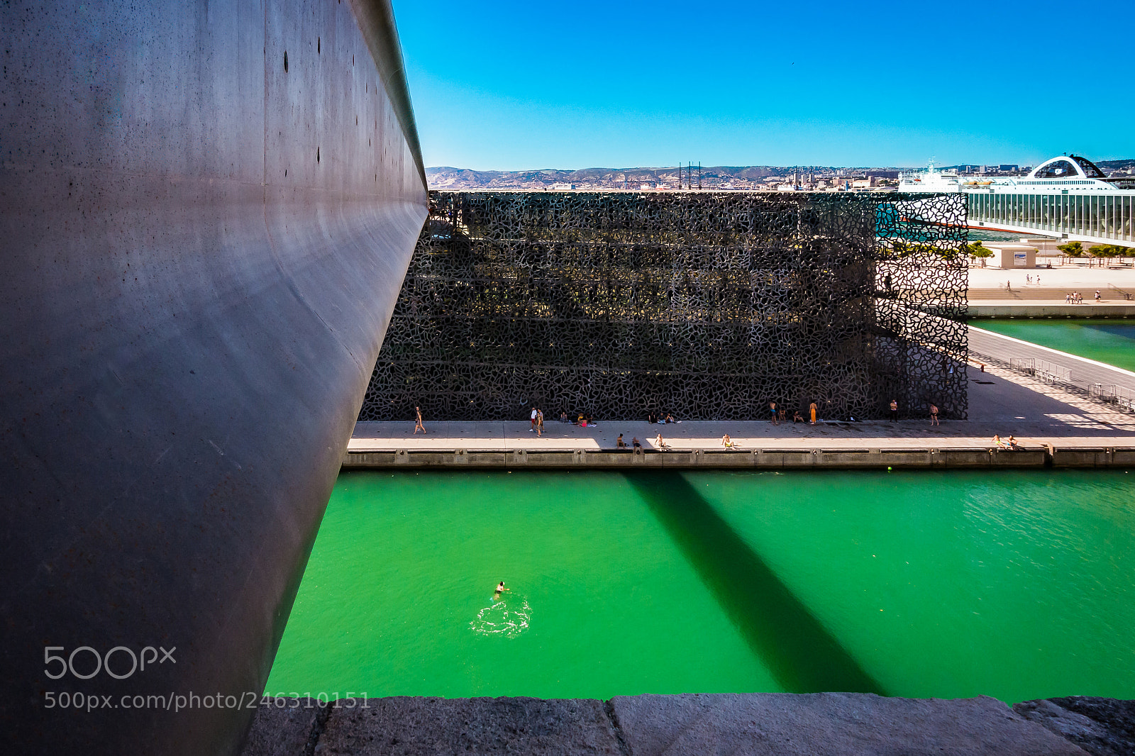Sony DSC-RX100M5 sample photo. Pont vert mucem photography