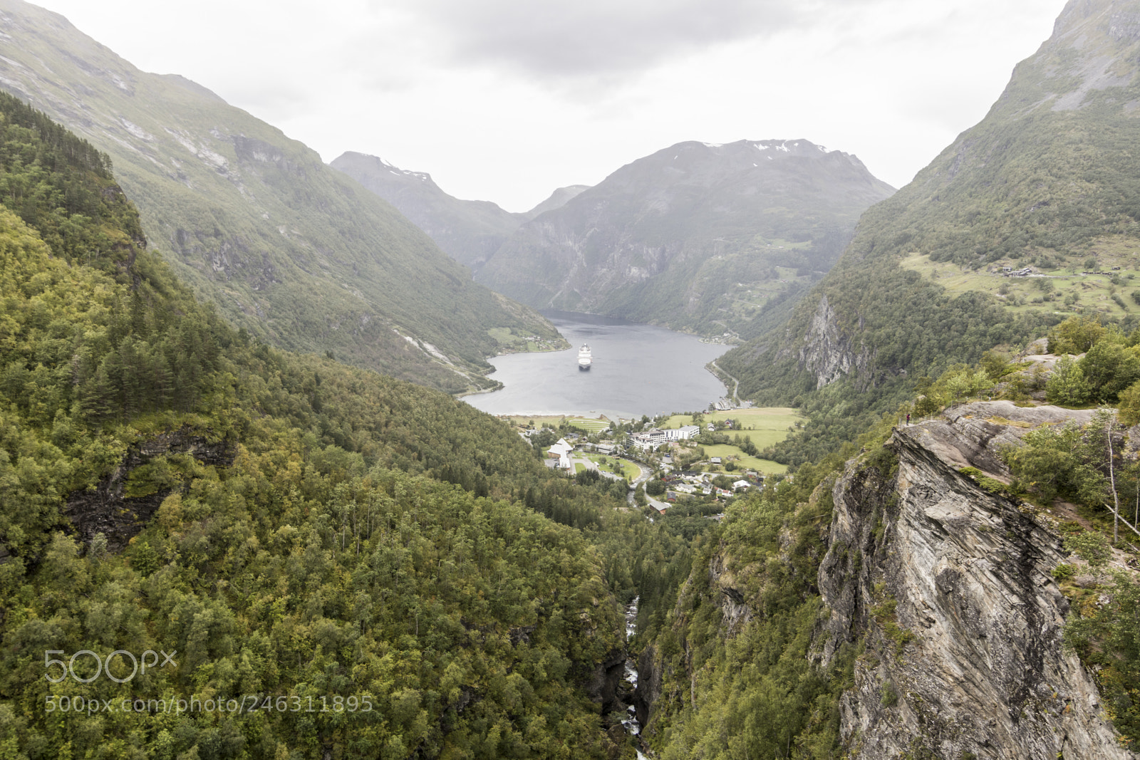 Nikon D7200 sample photo. Valle de geiranger photography