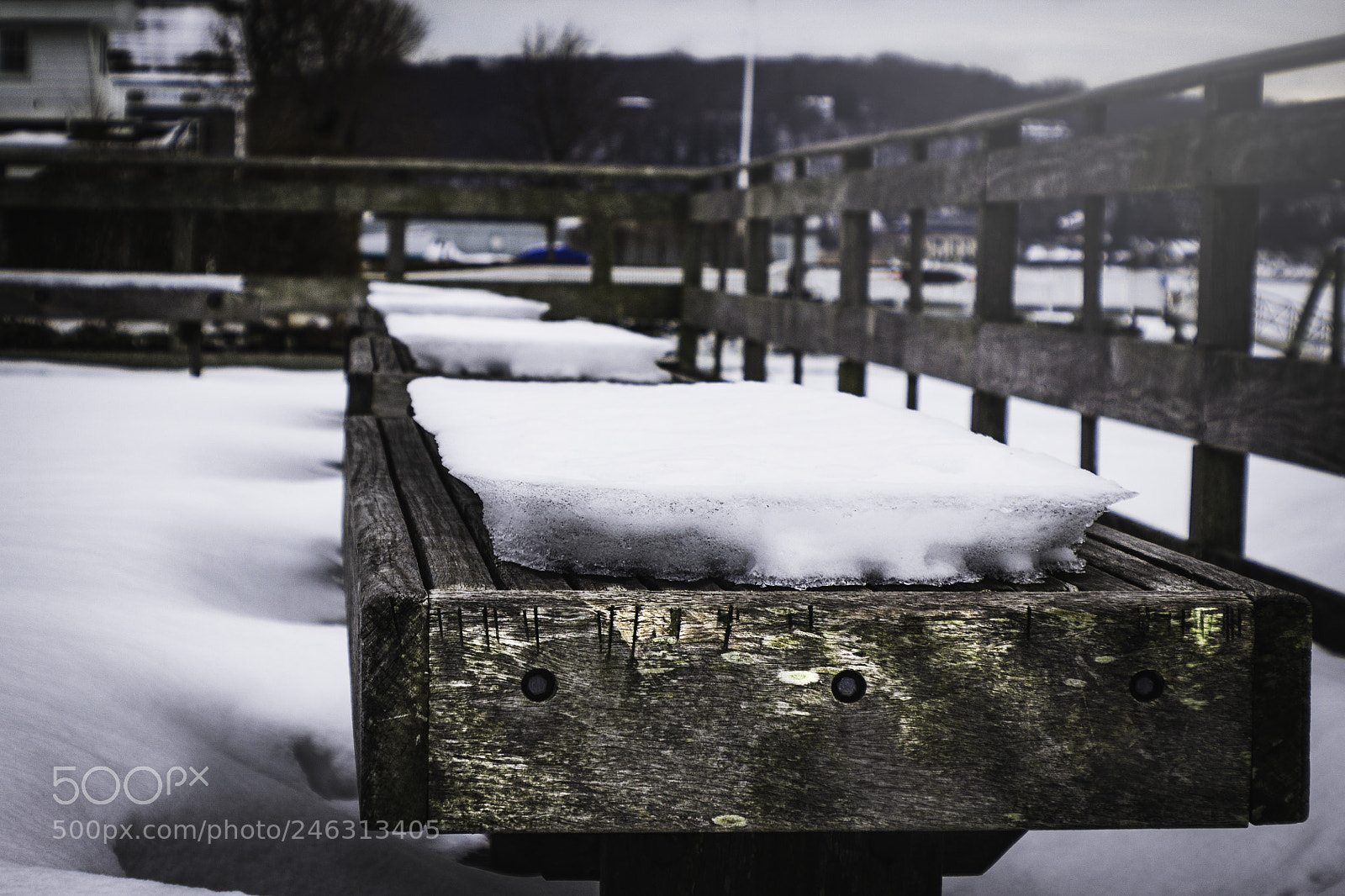 Canon EOS 1200D (EOS Rebel T5 / EOS Kiss X70 / EOS Hi) sample photo. Benches with snow photography