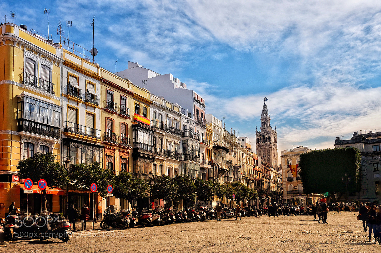 Fujifilm X-T1 sample photo. Colors of seville photography