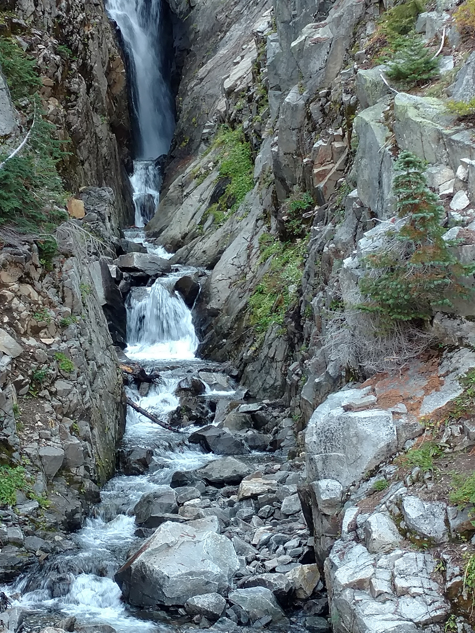 Motorola DROID Turbo 2 sample photo