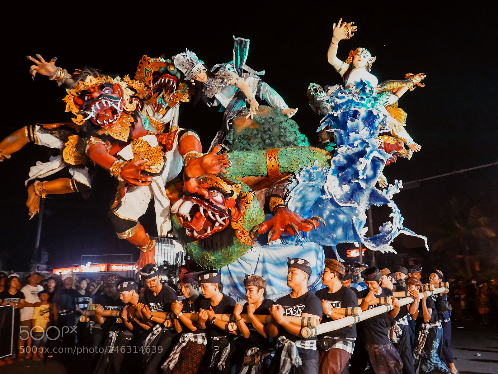 Panasonic Lumix DMC-LX100 sample photo. Bali ogoh-ogoh parade photography
