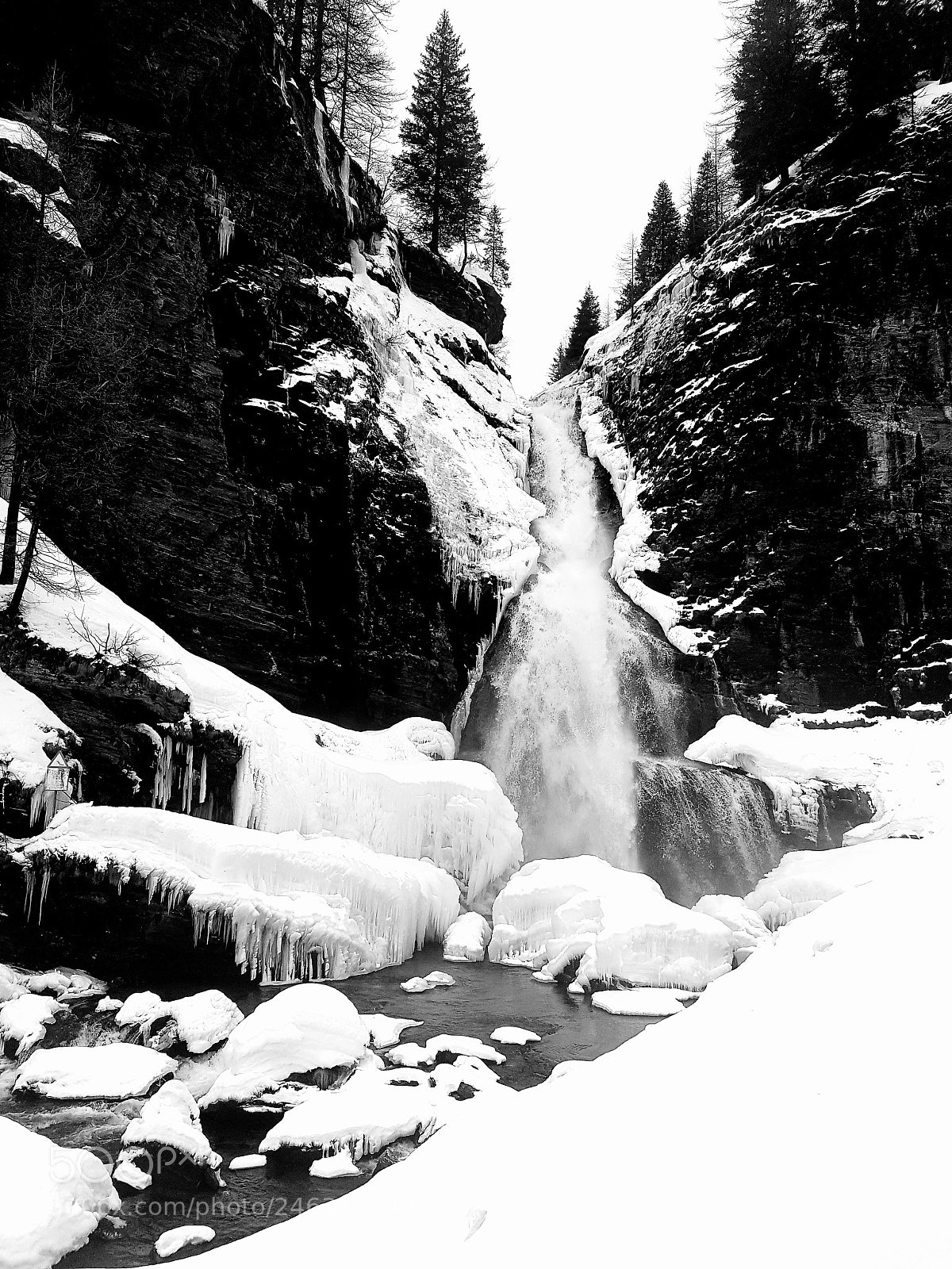 Samsung Galaxy S7 sample photo. Alpine falls photography
