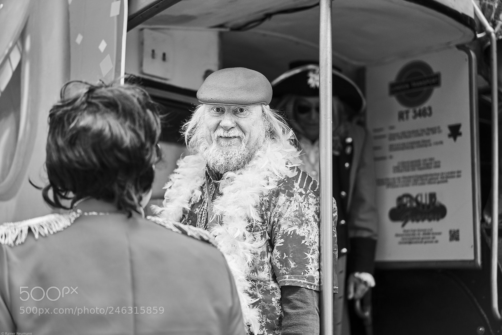 Sony a7R II sample photo. Mann 353 b&w photography