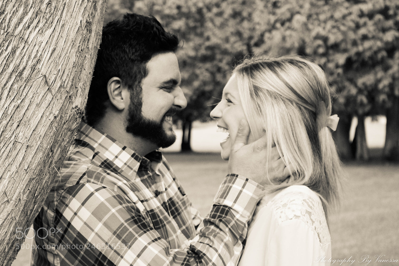 Canon EOS 700D (EOS Rebel T5i / EOS Kiss X7i) sample photo. Engagement session photography