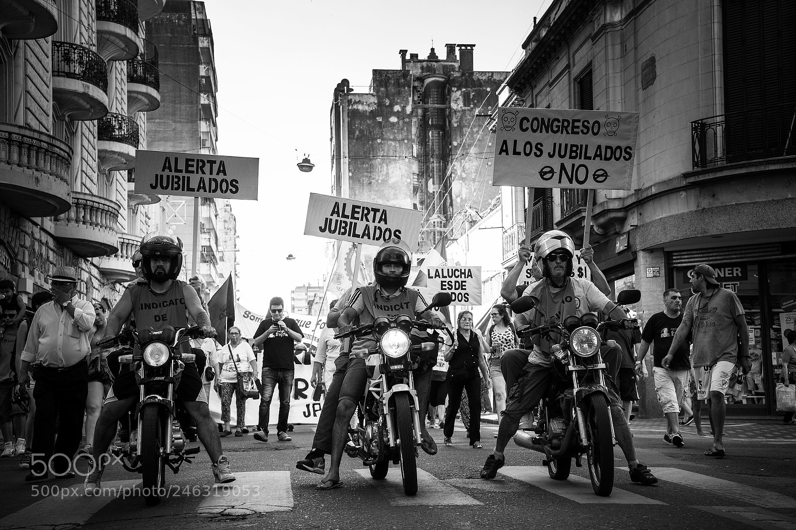 Sony a7 sample photo. Protesta photography